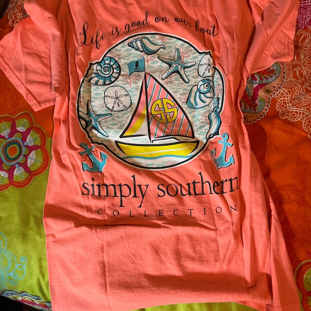Simply Southern Collection in great condition. It’s peach color lol
